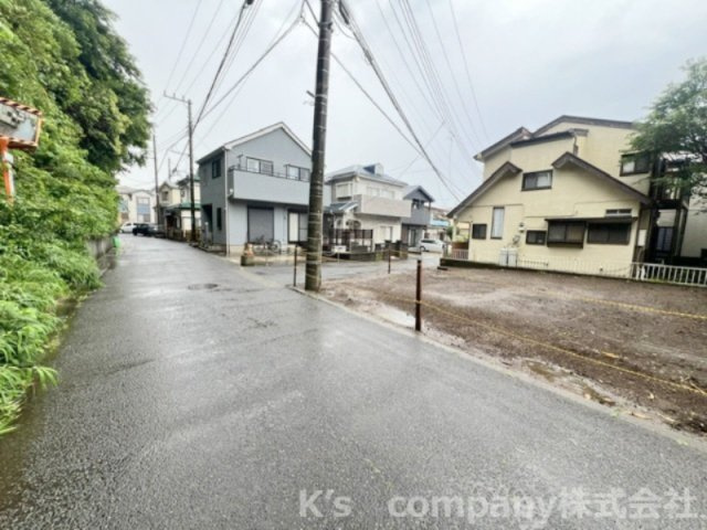 ◎高座郡寒川町岡田8丁目　建築条件無し　売地◎の前面道路含む現地写真|前面道路の様子です◇