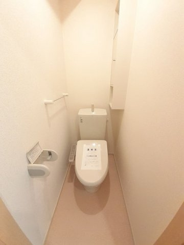 フェリーチェ太田のトイレ|落ち着いた色調のトイレです
