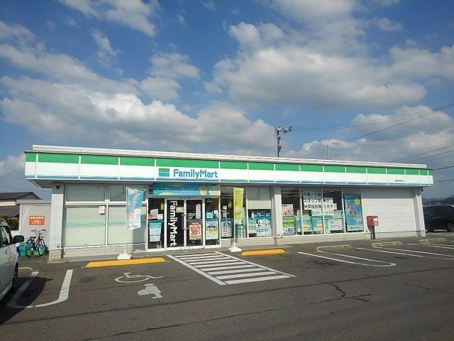 シャン・ヴェール　Ⅰ番館の周辺|ファミリーマート善通寺稲木店まで400m
