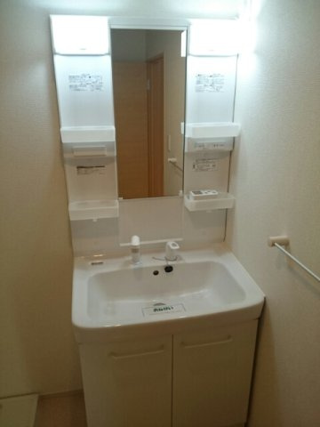 グラン　ノーヴァの洗面所|スペースが確保できる洗面所です