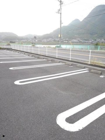 サンリット　Ｂの駐車場|駐車場です