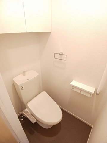 ニューライズ真時Ⅲのトイレ|ゆったりとした空間のトイレです