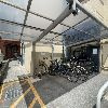 グランドアイ小倉の駐車場