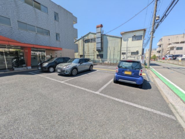 アークＫ A館の駐車場