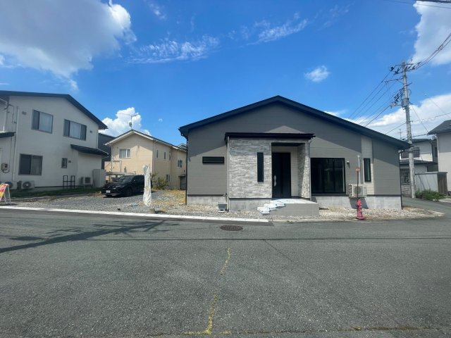 【前面道路含む現地写真】 | 【新築分譲住宅　～ LIGARE　リガーレ～　】山形市泉町　1期1棟