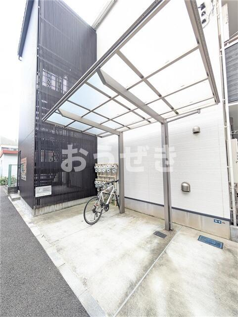 シュガール戸部本町のエントランス