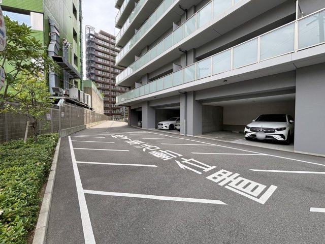 レジデンス大日ステーションプレミアの駐車場|■物件内覧・資金計画相談・住宅ローン相談、リフォーム相談、お問合せ受付中■
※当日・翌日のご内覧、ご相談はお電話でのお問合せがスムーズです！