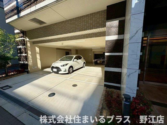 サムティ京橋Clearの駐車場