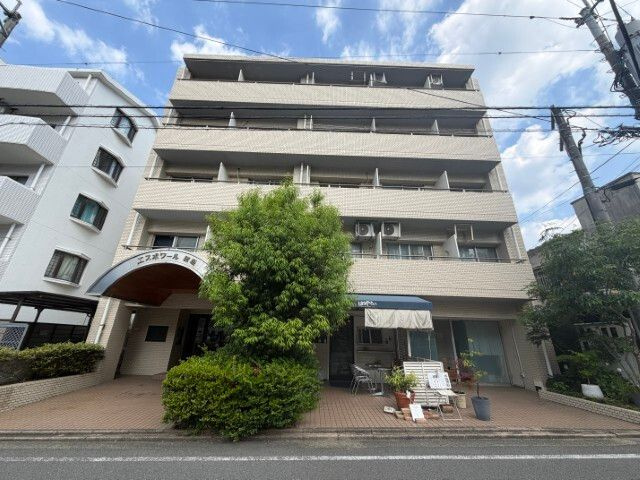 エスポワール桜坂の外観