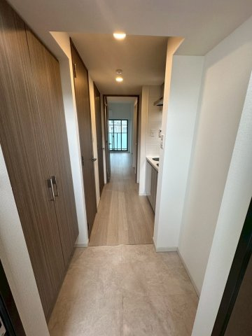 S-RESIDENCEドーム前千代崎の玄関