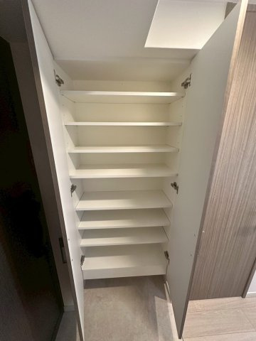 S-RESIDENCEドーム前千代崎の収納