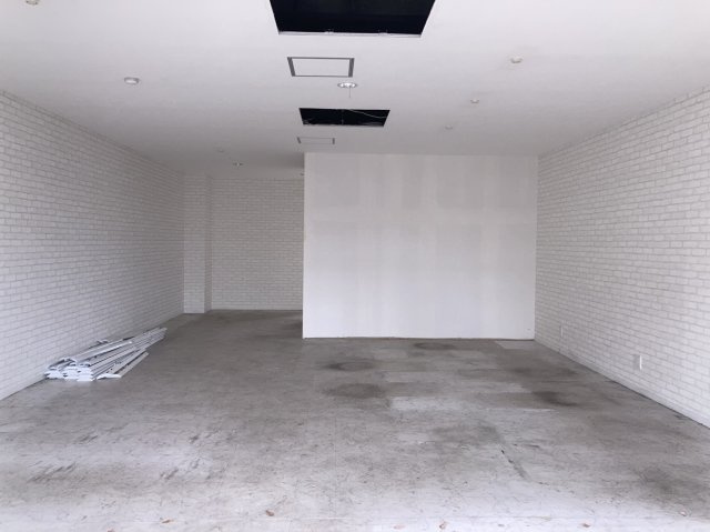 亀山ビル100の内装