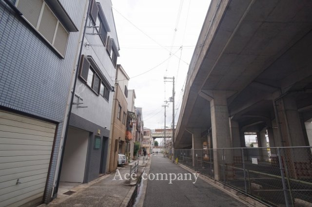 【前面道路含む現地写真】の画像