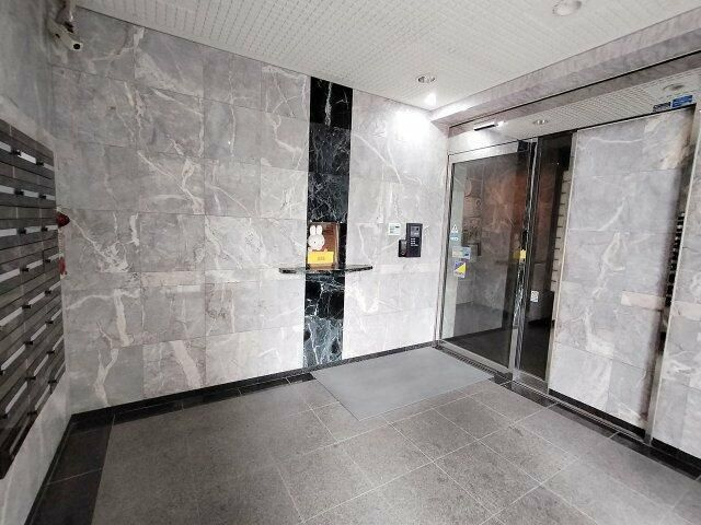 マイナビＳＴＡＹミライエ池袋明治通りのエントランス
