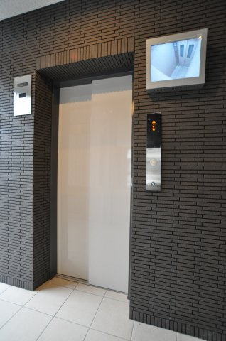 【エントランス】 | グランパシフィック難波西