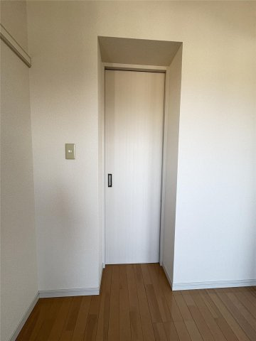 リブラ久和の収納