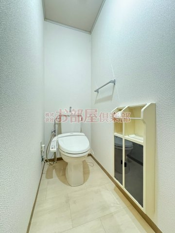 ヴェルドミールA棟のトイレ|シンプルで使いやすいトイレです