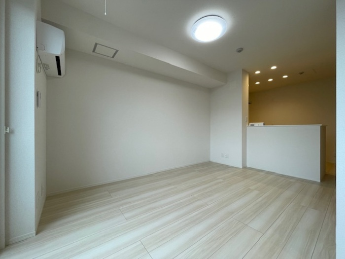 【居間・リビング】Ｄ-ｒｏｏｍ南小路 