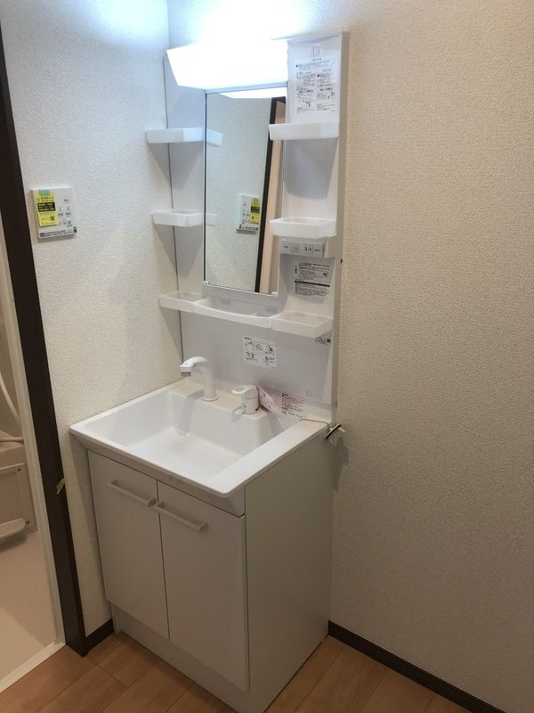 レーヴの独立洗面台