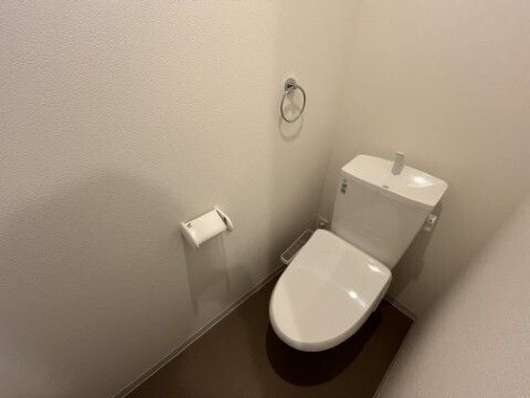 ジーメゾン川越かし野台のトイレ