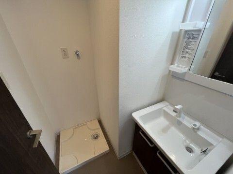 ジーメゾン川越かし野台の洗面所