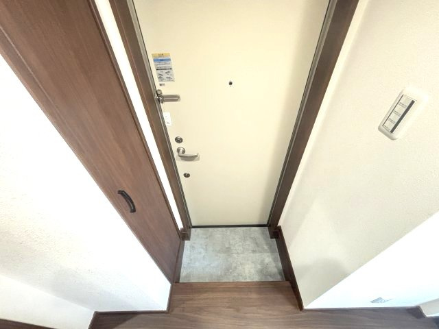 カーサフォルトゥナート羽曳野Ⅱの玄関