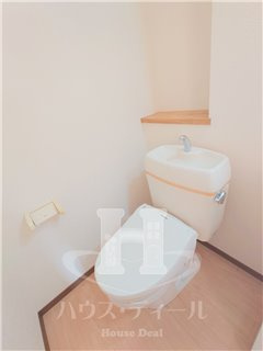 【トイレ】 | フローレス10番館 | ゆったりとした空間のトイレです
