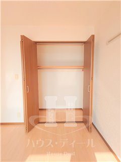 【収納】 | フローレス10番館 | 便利な収納スペースです