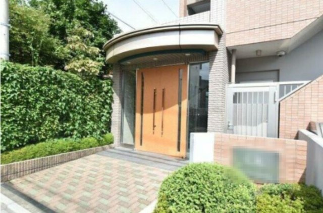 アリエさいたま新都心のエントランス