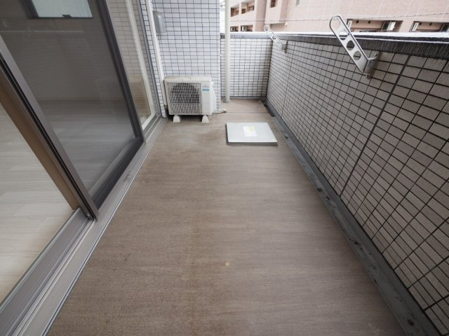 Dimus福島のバルコニー