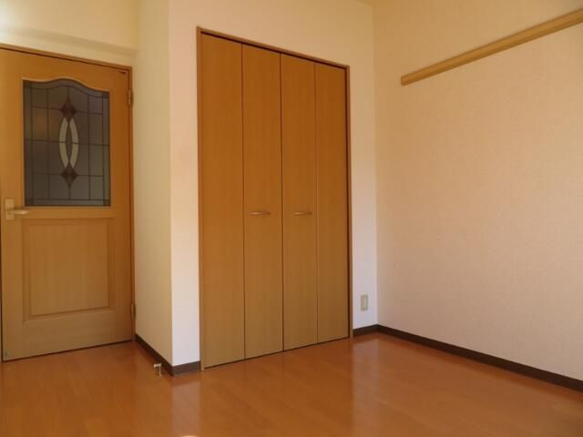 フォルツァの内装|別部屋参照写真