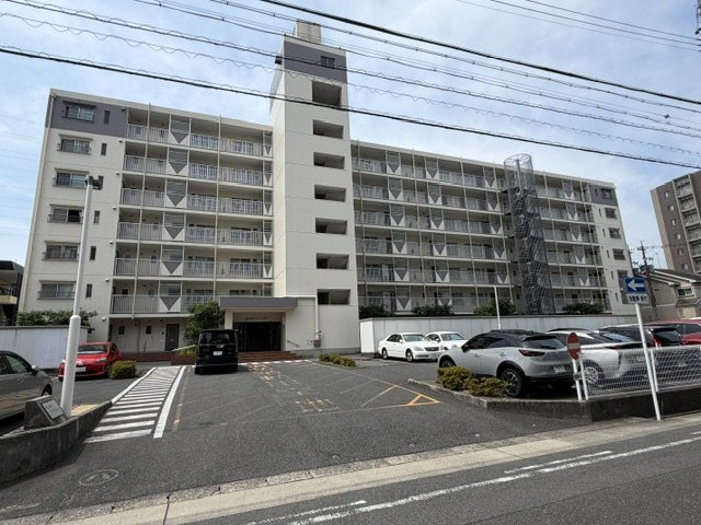 第2植田ダイヤハイツの外観