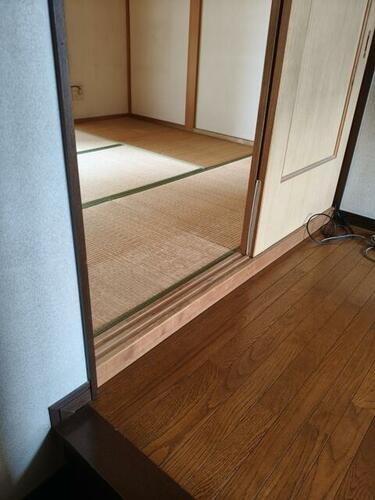 御堂町　中古一戸建ての内装|２階ホール
■物件内覧・資金計画相談・住宅ローン相談、リフォーム相談、お問合せ受付中■
※当日・翌日のご内覧、ご相談はお電話でのお問合せがスムーズです！