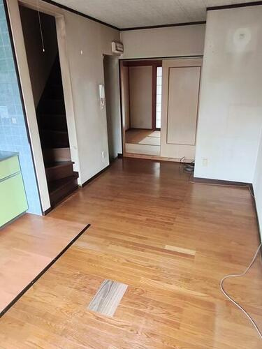 御堂町　中古一戸建てのキッチン|DK10.0帖
■物件内覧・資金計画相談・住宅ローン相談、リフォーム相談、お問合せ受付中■
※当日・翌日のご内覧、ご相談はお電話でのお問合せがスムーズです！