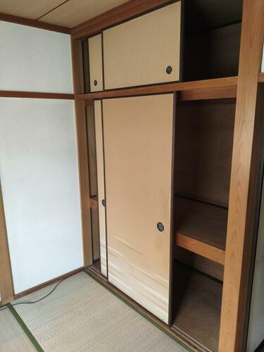 御堂町　中古一戸建ての収納|和室の押入
■物件内覧・資金計画相談・住宅ローン相談、リフォーム相談、お問合せ受付中■
※当日・翌日のご内覧、ご相談はお電話でのお問合せがスムーズです！