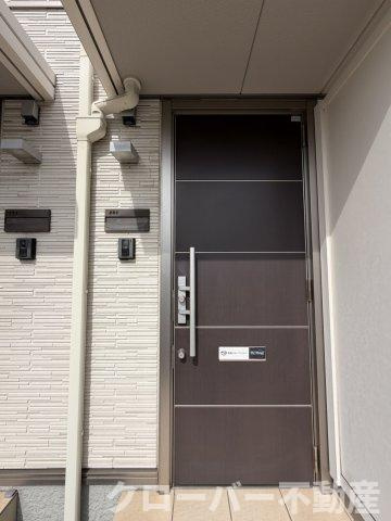 シャーメゾンαの玄関