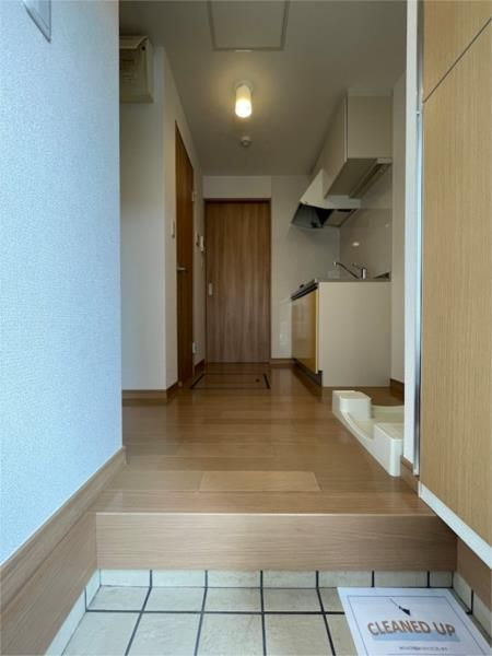 フォレスト北千住の玄関