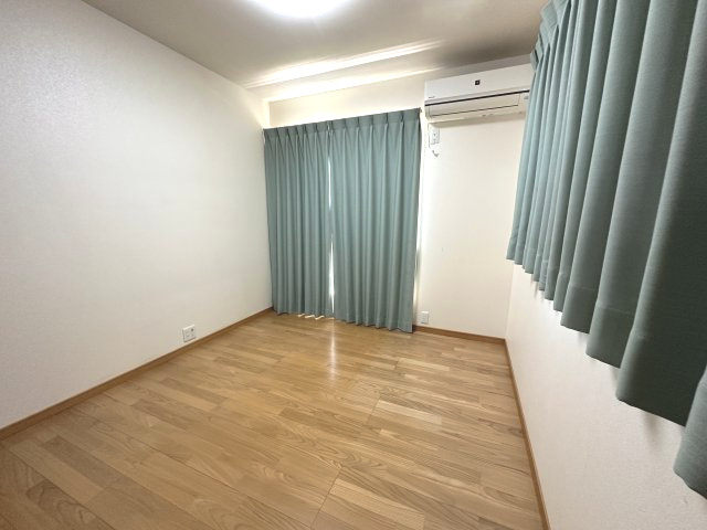 島田市阿知ケ谷　売り中古住宅の子供部屋