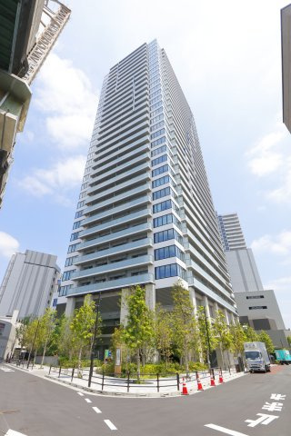 プラウドタワー小岩フロントの外観