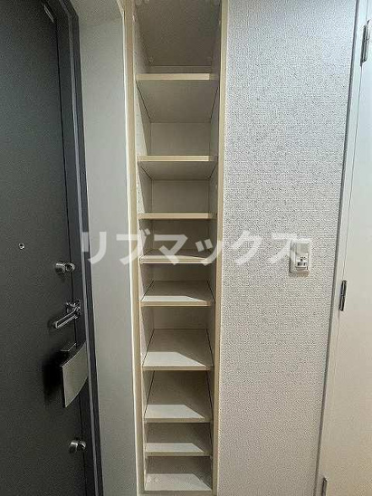 【玄関】レノス新子安 