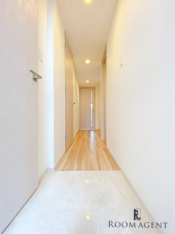 S-RESIDENCE堀田駅前futur(フチュール)の玄関