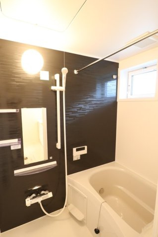 Ｄ－ｒｏｏｍアベタテの浴室