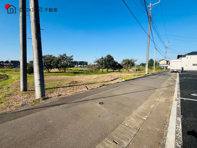 【前面道路含む現地写真】 | 日高市中鹿山第7　クレイドルガーデン　新築戸建　全10棟　1号棟