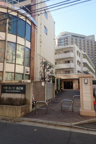 ベラカーサ池之端の外観