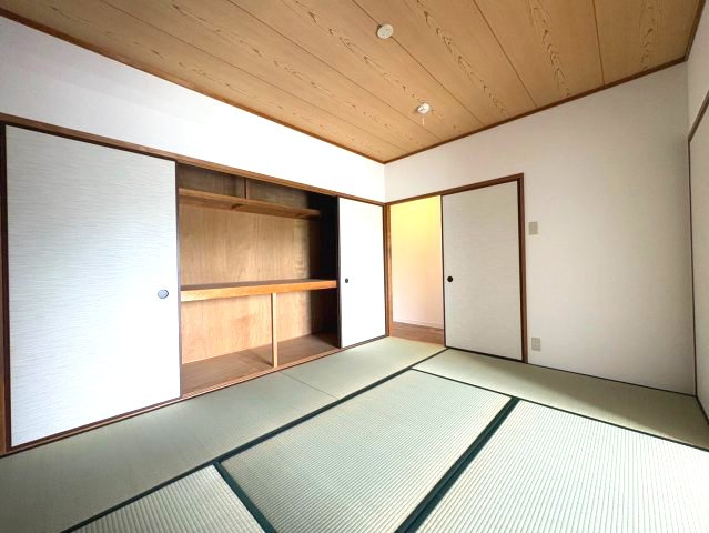 ウエストインヒルズの和室