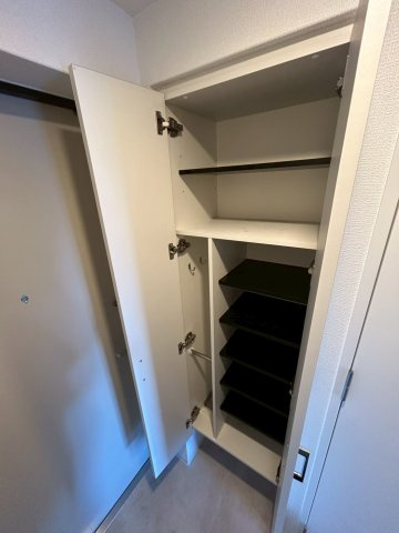 セレニテ阿波座ミラクの収納