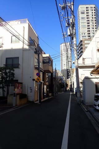ベラカーサ池之端の周辺