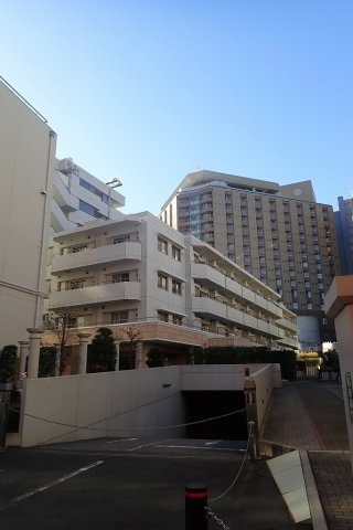 ベラカーサ池之端の外観