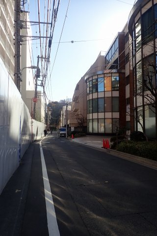 ベラカーサ池之端の周辺