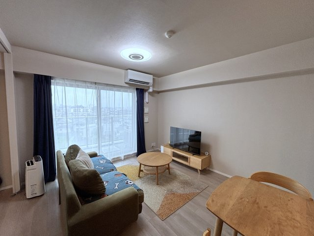 西東京市富士町６丁目の中古マンションの居間・リビング
